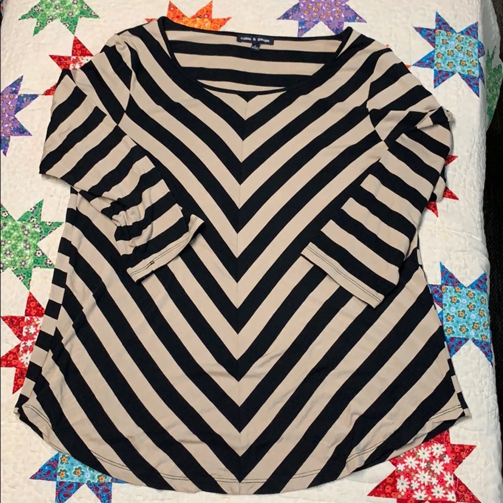 Cable & Gauge Stretchy Chevron Stripe Top